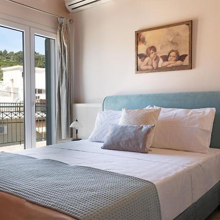Grand Square Apartment 阿尔戈斯托利翁 外观 照片